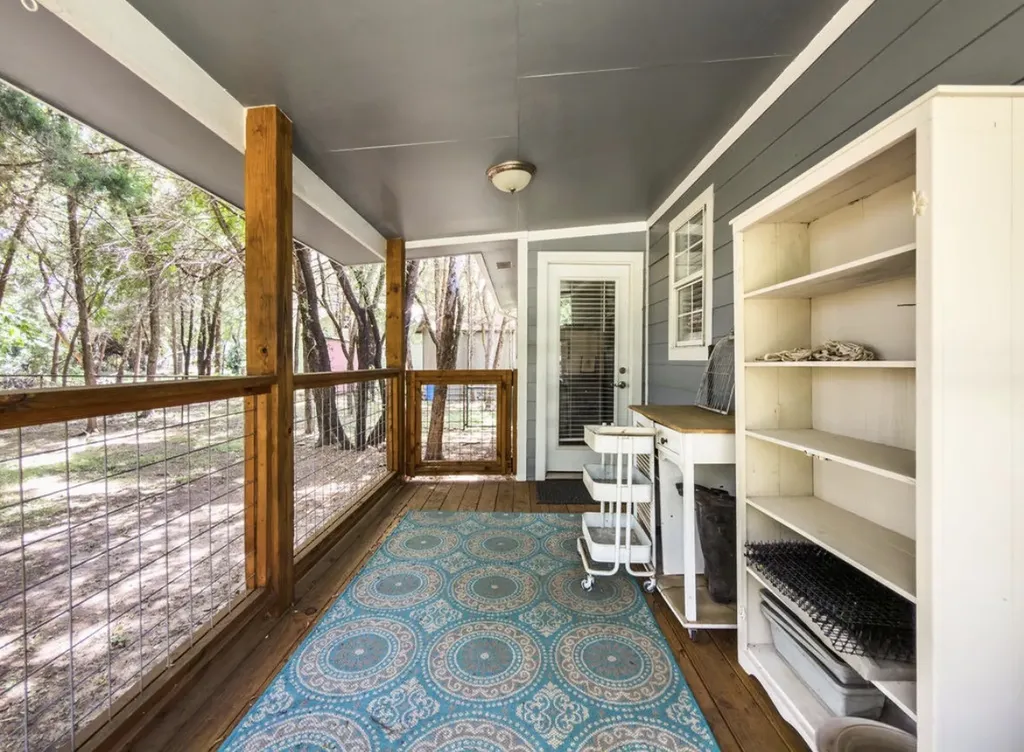 14275 Gholson Road Gholson TX 76705