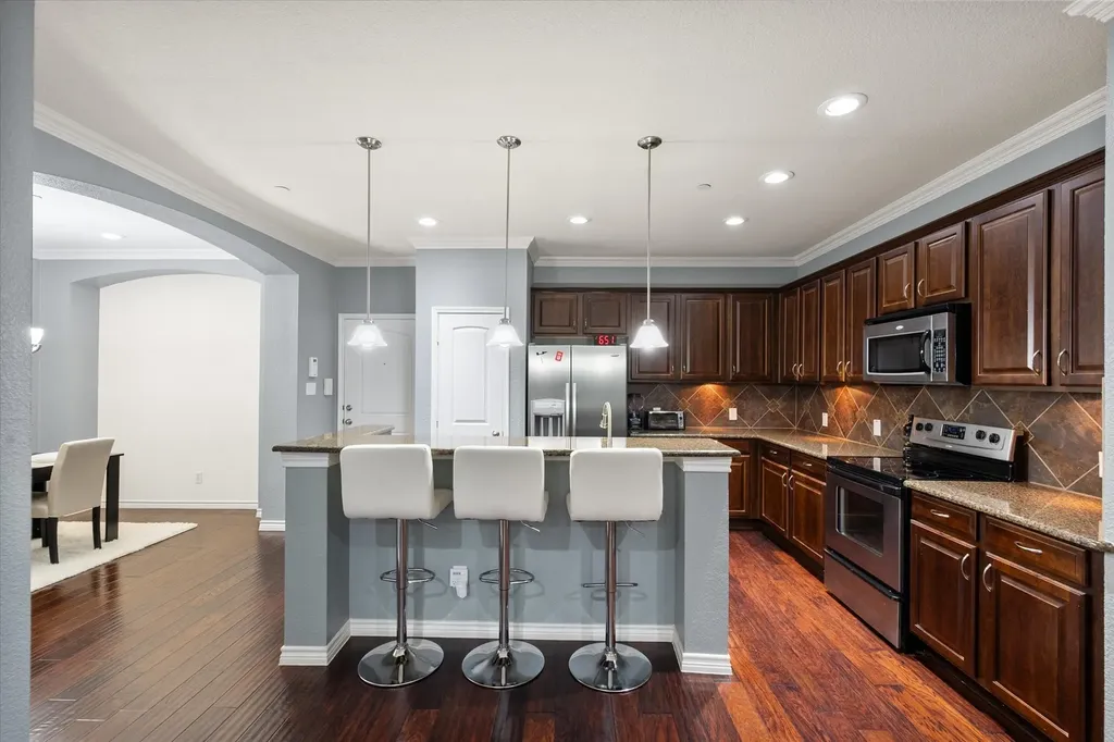950 Henderson Street Fort Worth TX 76102
