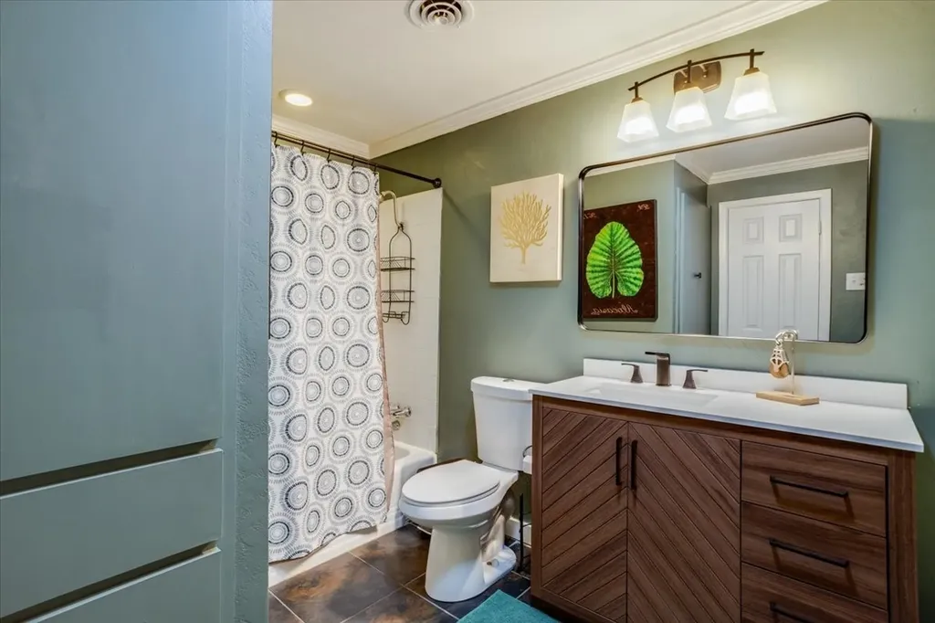 1231 Evergreen Drive Richardson TX 75080
