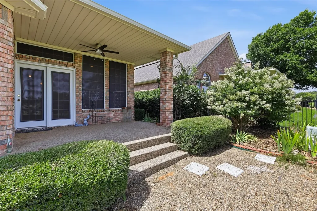 1609 Villa Court Corinth TX 76210