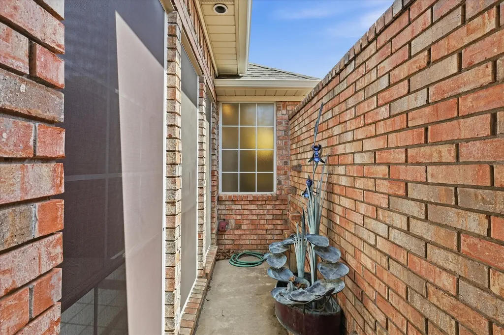 1609 Villa Court Corinth TX 76210