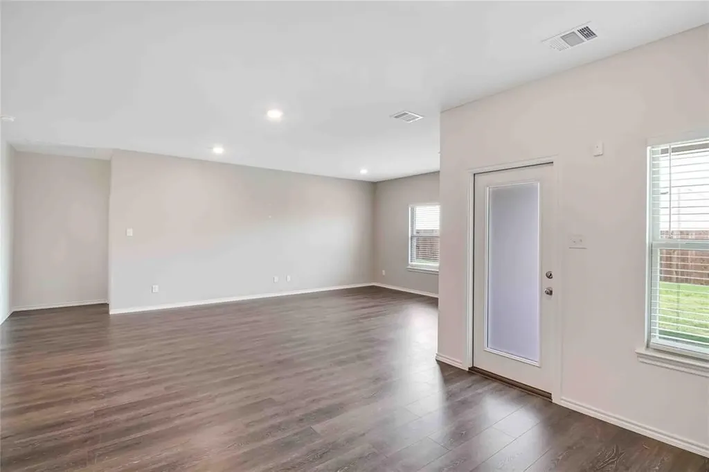 110 Real Quiet Lane Caddo Mills TX 75135