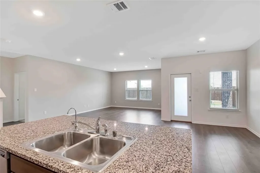 110 Real Quiet Lane Caddo Mills TX 75135