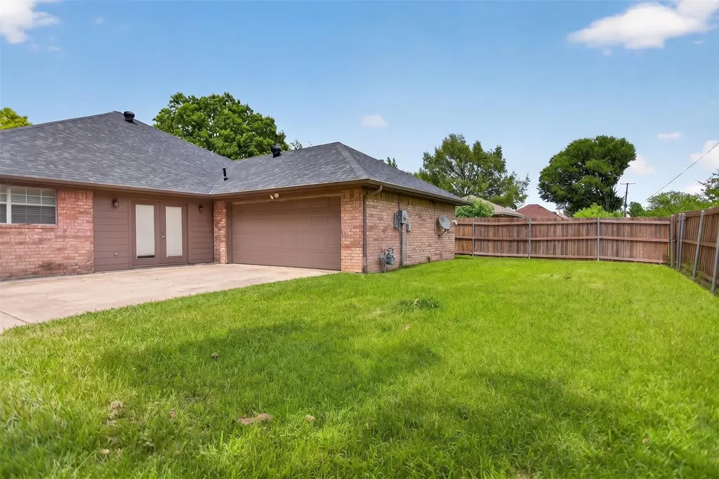 10520 Woodland Drive Greenville TX 75402