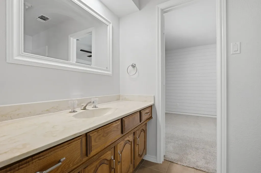 1920 Westminster Drive Carrollton TX 75007