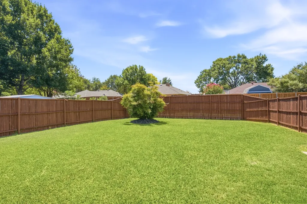 1920 Westminster Drive Carrollton TX 75007