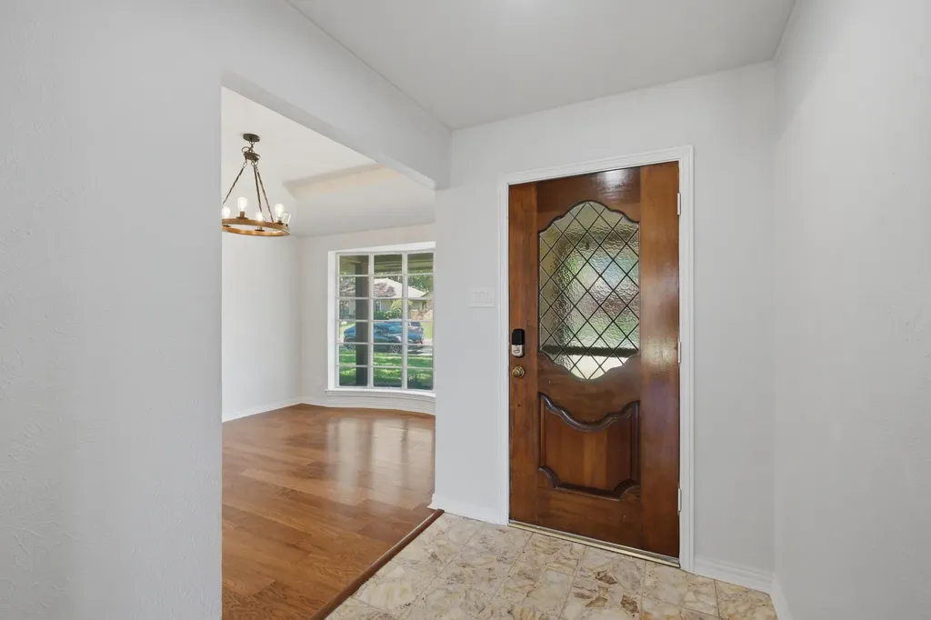 1920 Westminster Drive Carrollton TX 75007