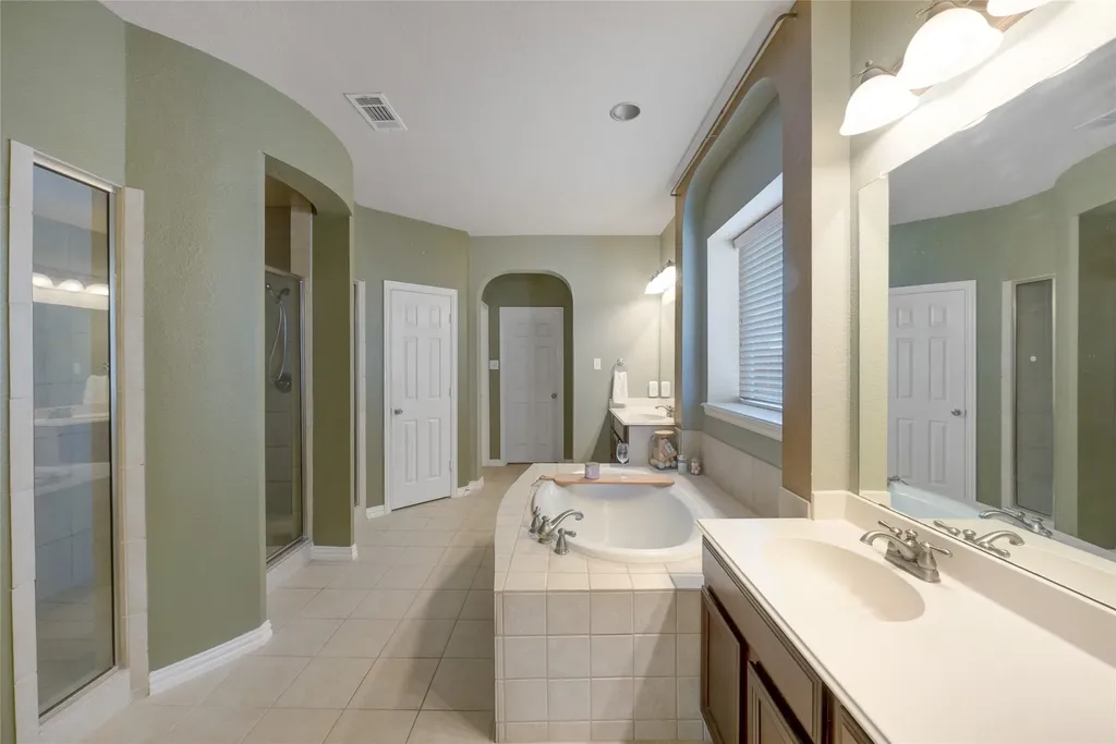 8037 Cedar Lake Lane Fort Worth TX 76123