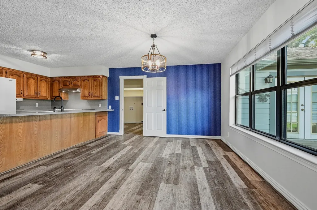 1344 Kiowa Drive E Lake Kiowa TX 76240