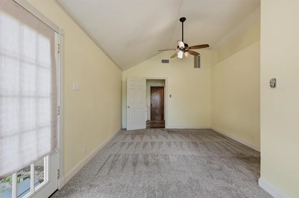 1344 Kiowa Drive E Lake Kiowa TX 76240