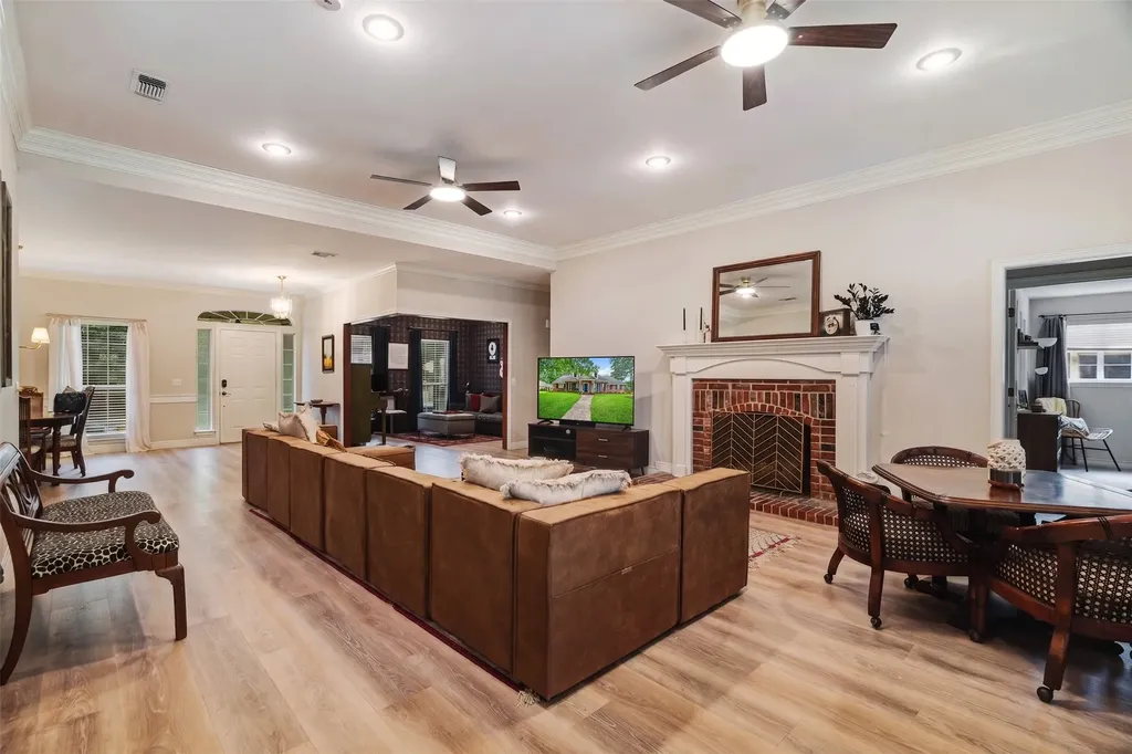 577 Timber Brook Drive Reno TX 75462