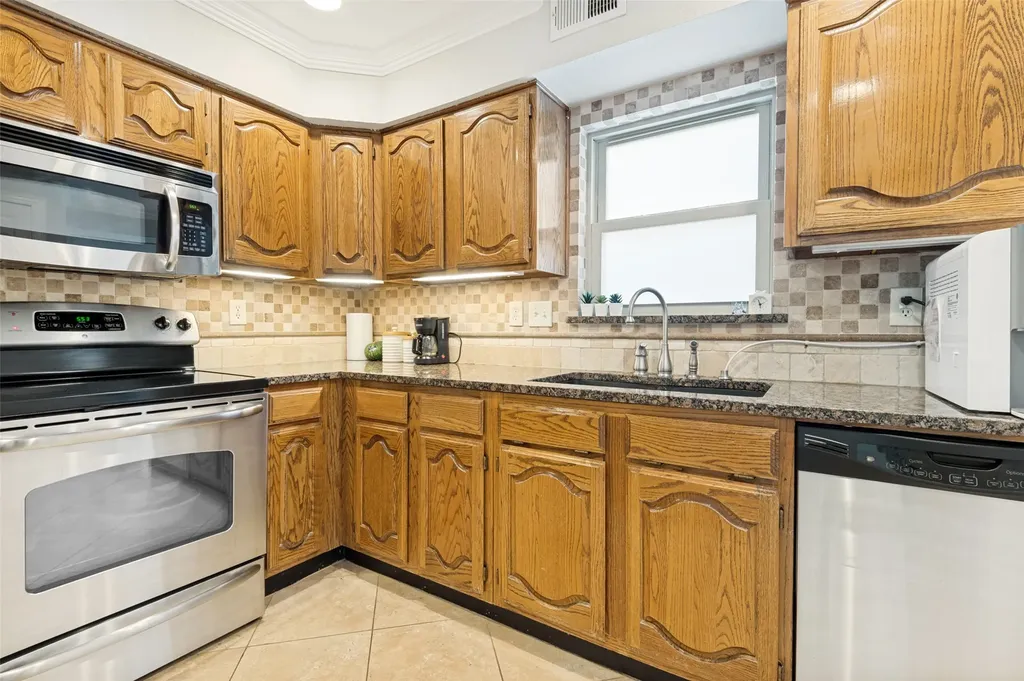 500 Saddle Rock Court Irving TX 75063