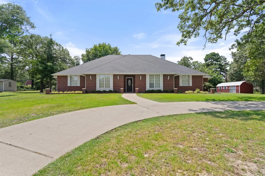 17681 Huckleberry Circle Lindale TX 75771
