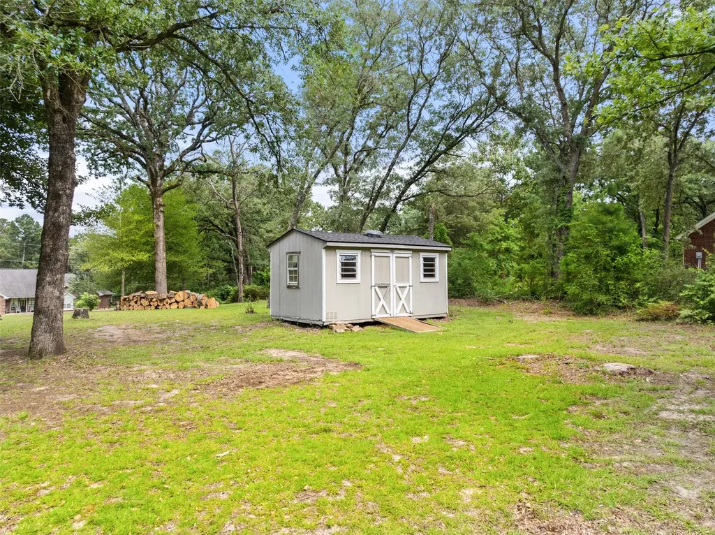 17681 Huckleberry Circle Lindale TX 75771