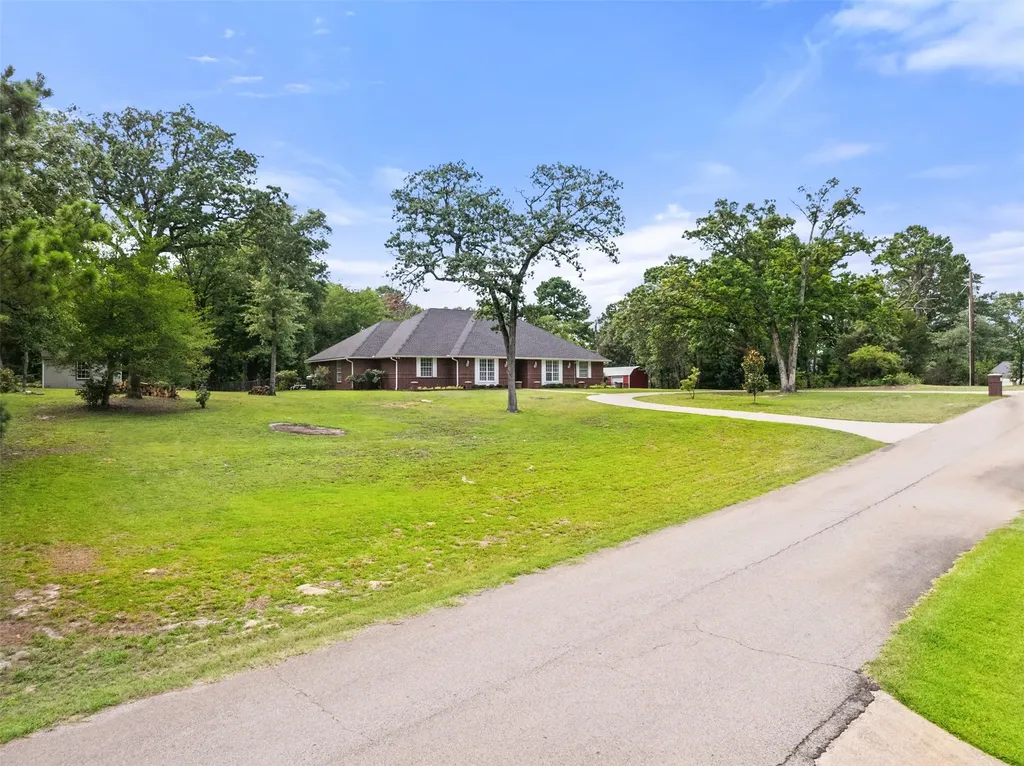 17681 Huckleberry Circle Lindale TX 75771