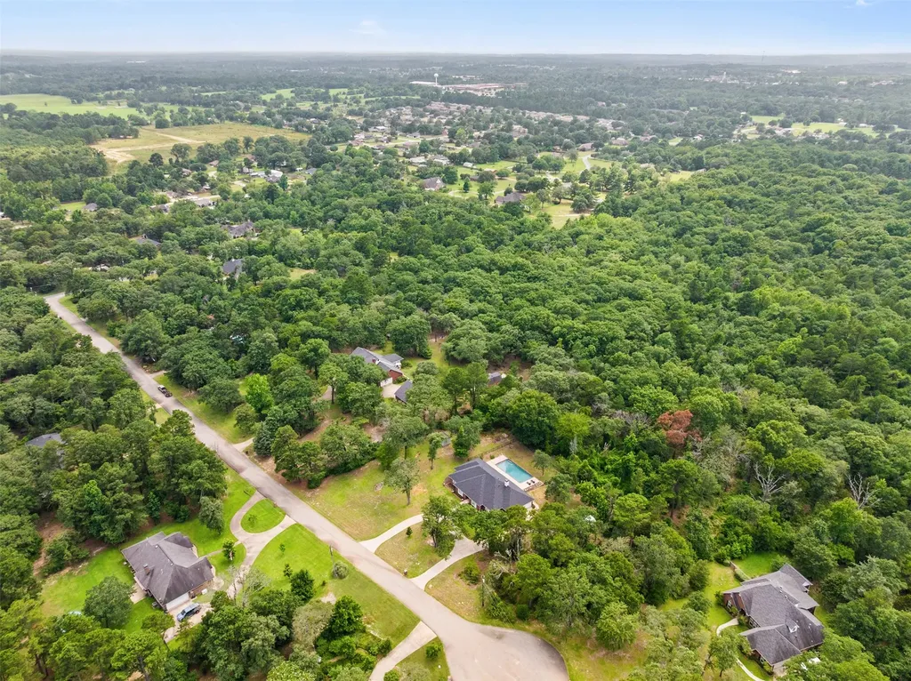 17681 Huckleberry Circle Lindale TX 75771