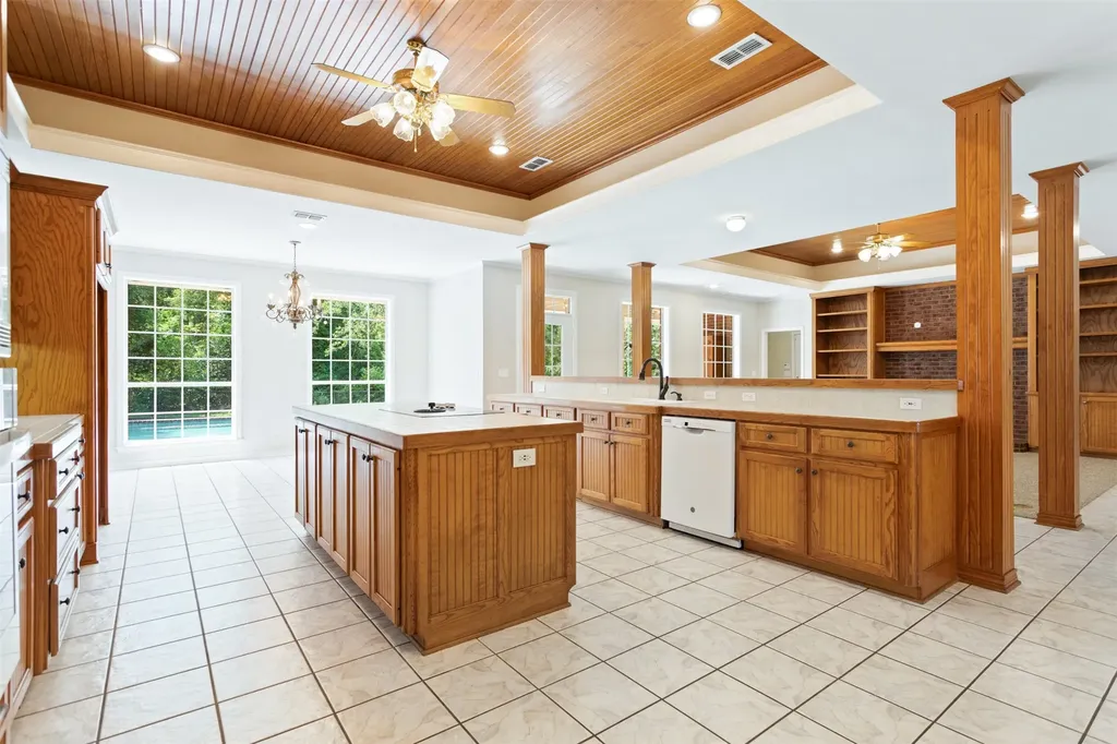 17681 Huckleberry Circle Lindale TX 75771