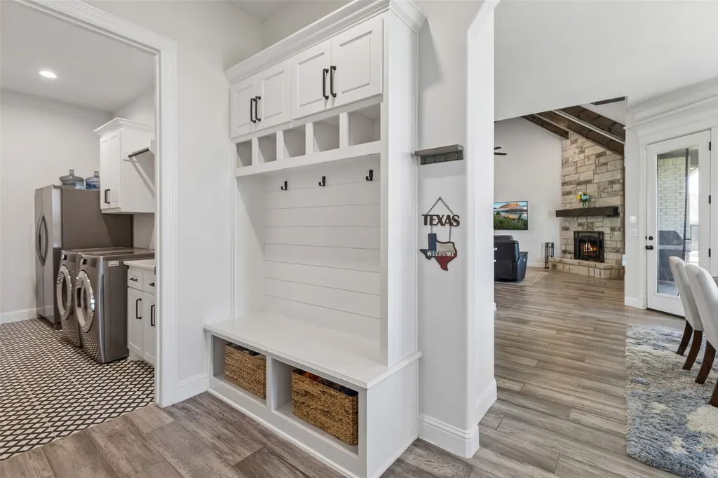 1107 Pioneer Crossing Weatherford TX 76088