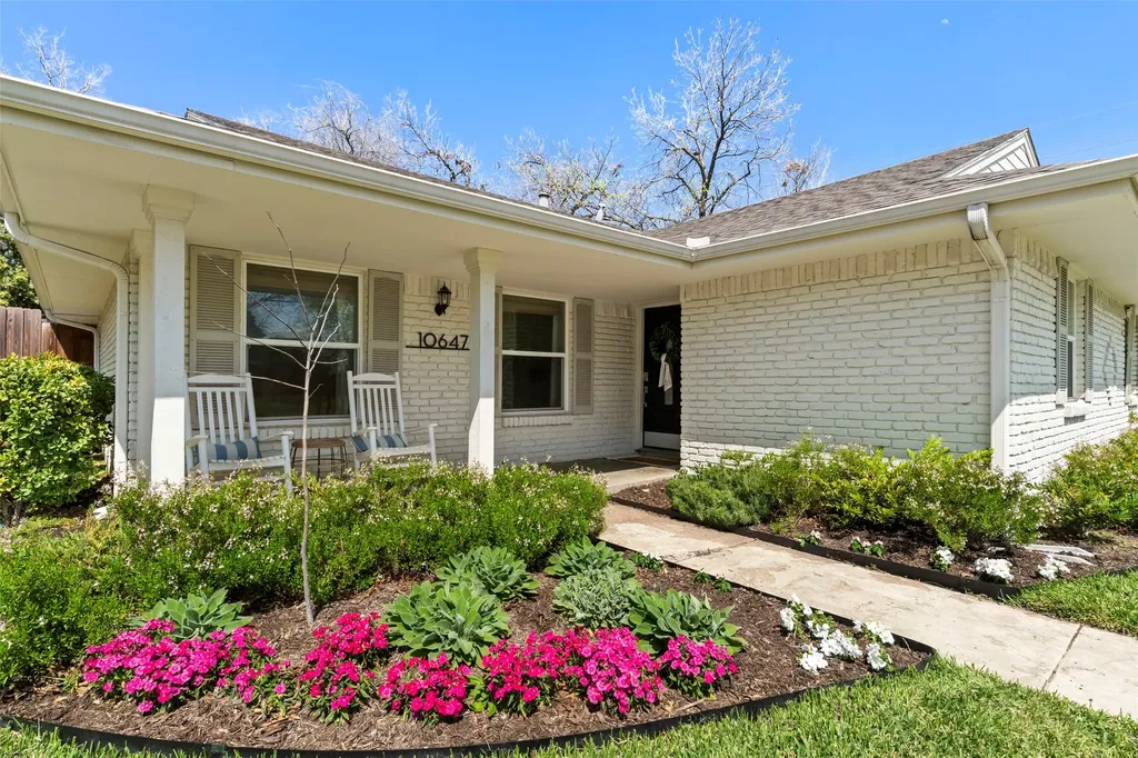 10647 Chesterton Drive Dallas TX 75238