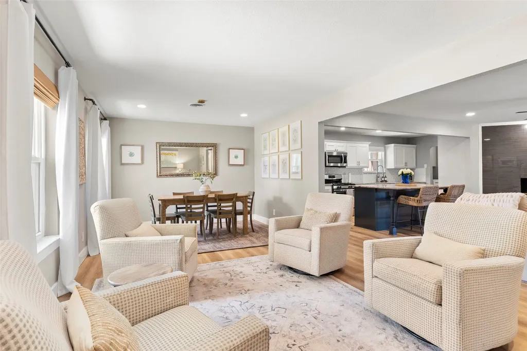 10647 Chesterton Drive Dallas TX 75238