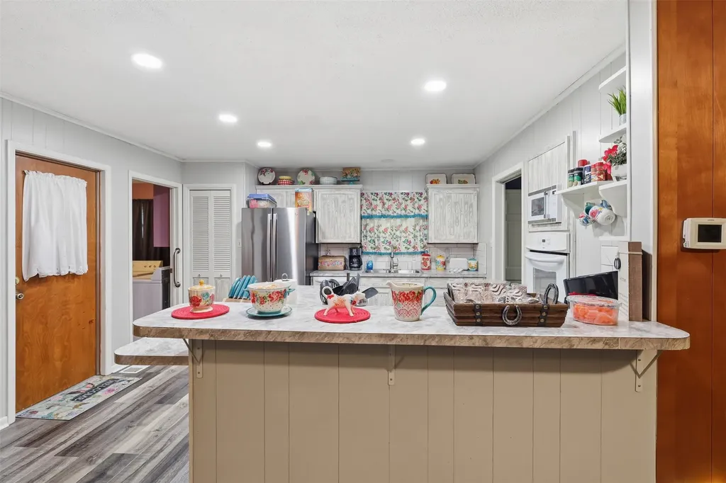 1117 Sheridan Lane Cleburne TX 76033