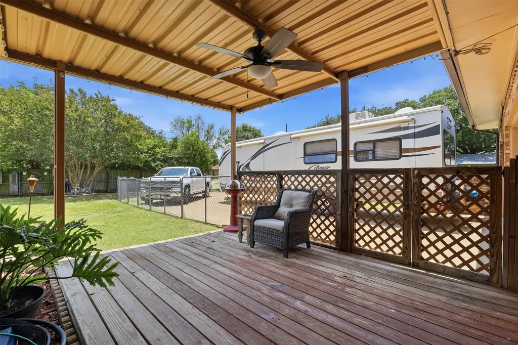 1117 Sheridan Lane Cleburne TX 76033