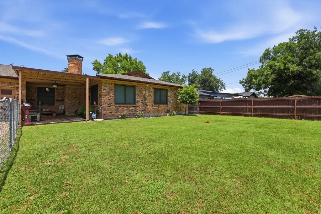 1117 Sheridan Lane Cleburne TX 76033