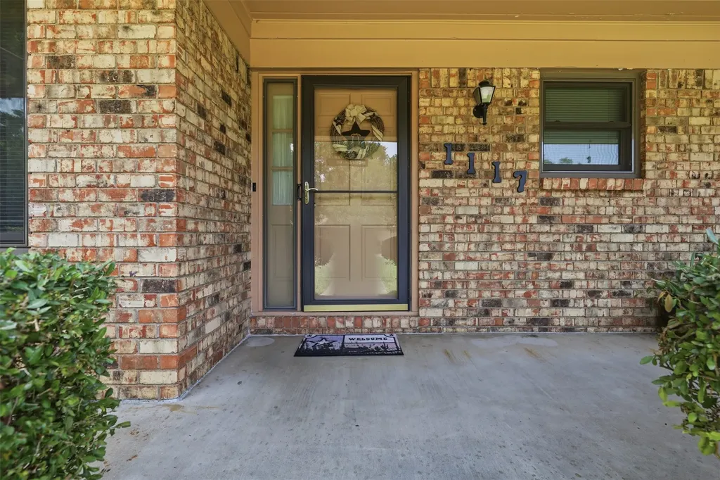 1117 Sheridan Lane Cleburne TX 76033