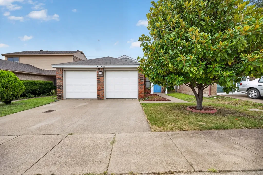 1115 Lombard Lane Duncanville TX 75137