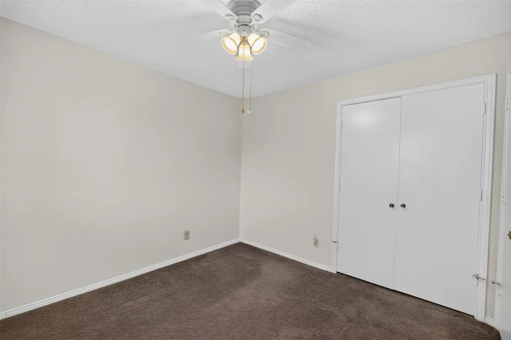 1115 Lombard Lane Duncanville TX 75137