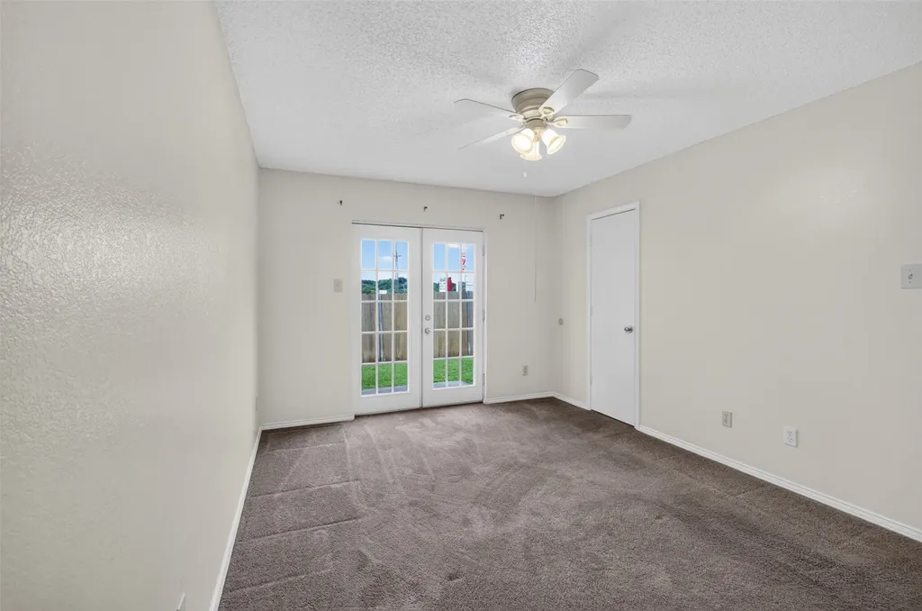 1115 Lombard Lane Duncanville TX 75137