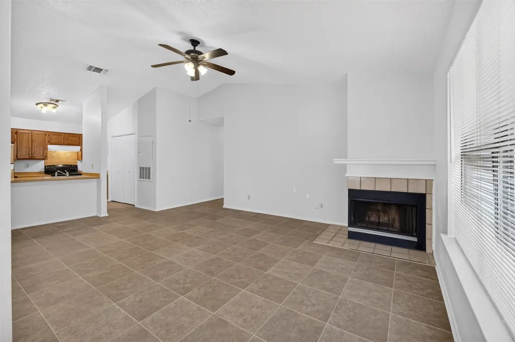 1115 Lombard Lane Duncanville TX 75137