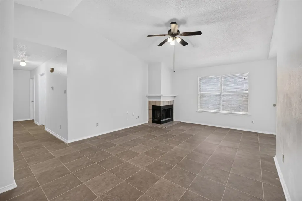 1115 Lombard Lane Duncanville TX 75137
