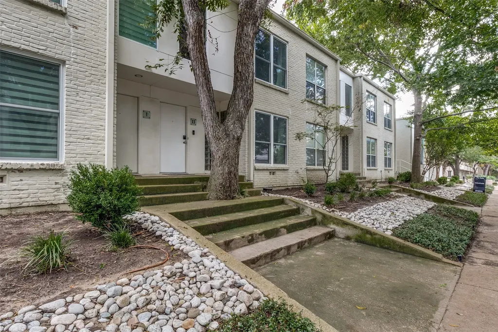4122 Travis Street Dallas TX 75204
