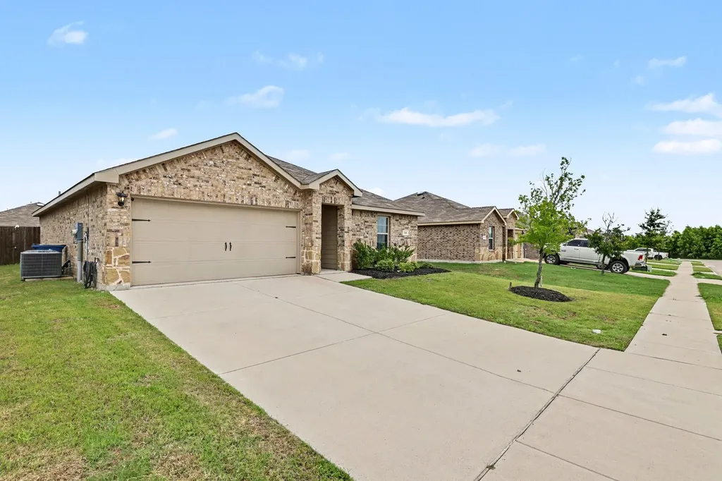 711 Cultivator Court Josephine TX 75189