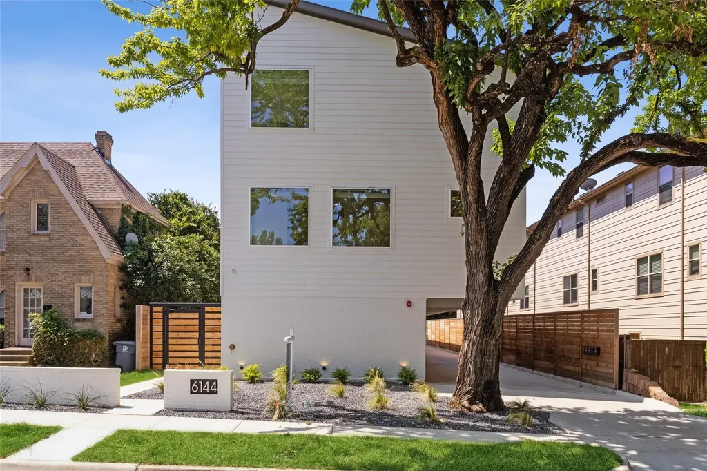6144 Oram Street Dallas TX 75214