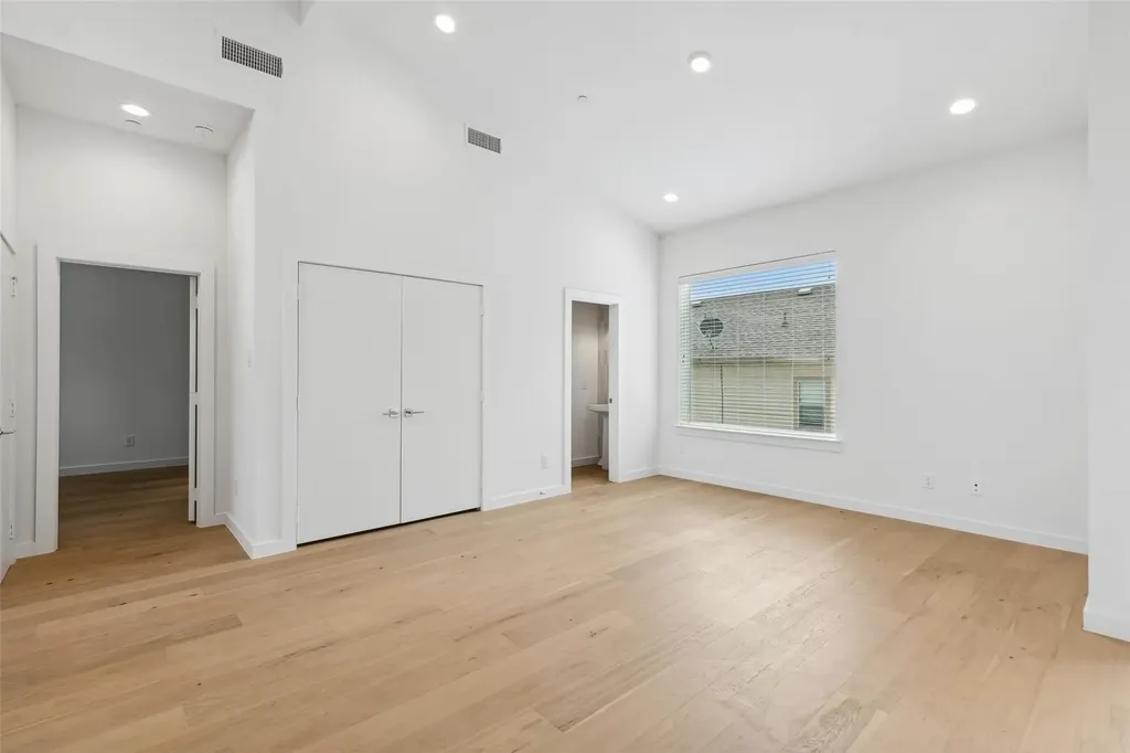6144 Oram Street Dallas TX 75214