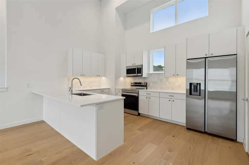 6144 Oram Street Dallas TX 75214
