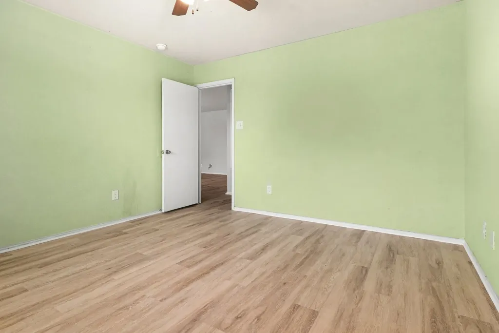 246 Willow Creek Lane Terrell TX 75160