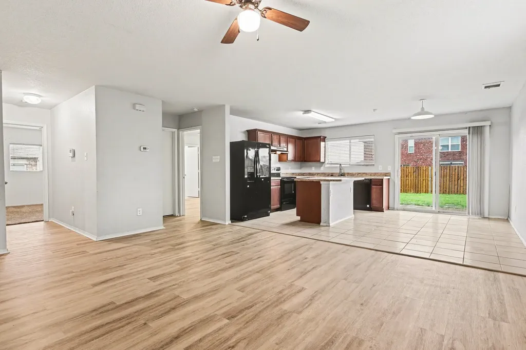 246 Willow Creek Lane Terrell TX 75160