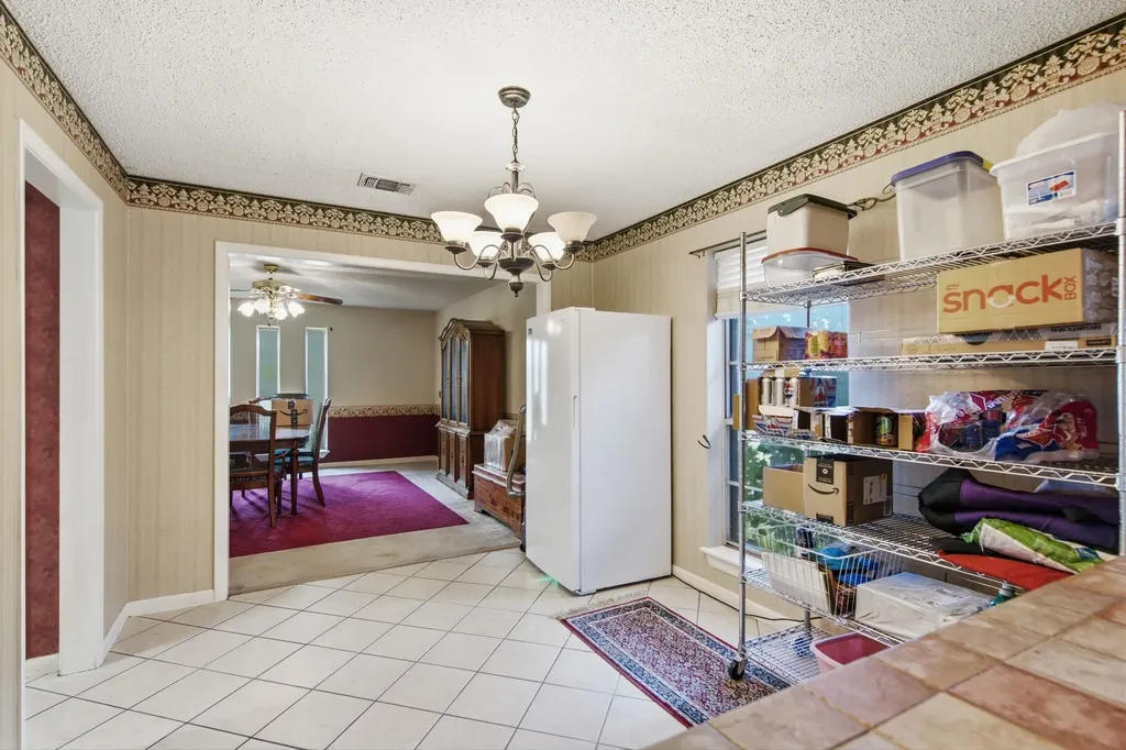 4574 N State Highway 121 Bonham TX 75418