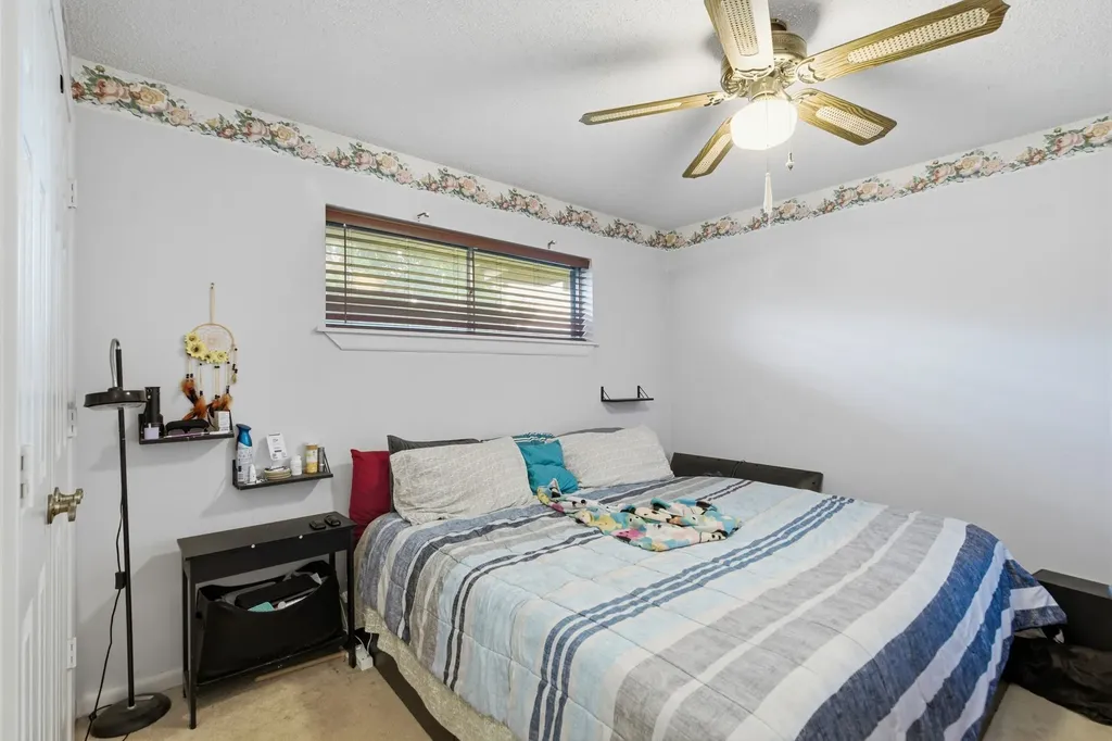 4574 N State Highway 121 Bonham TX 75418