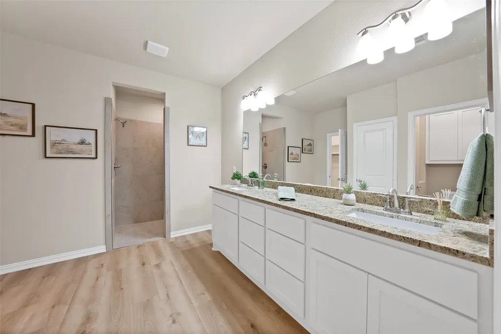 109 Panther Loop Mabank TX 75147