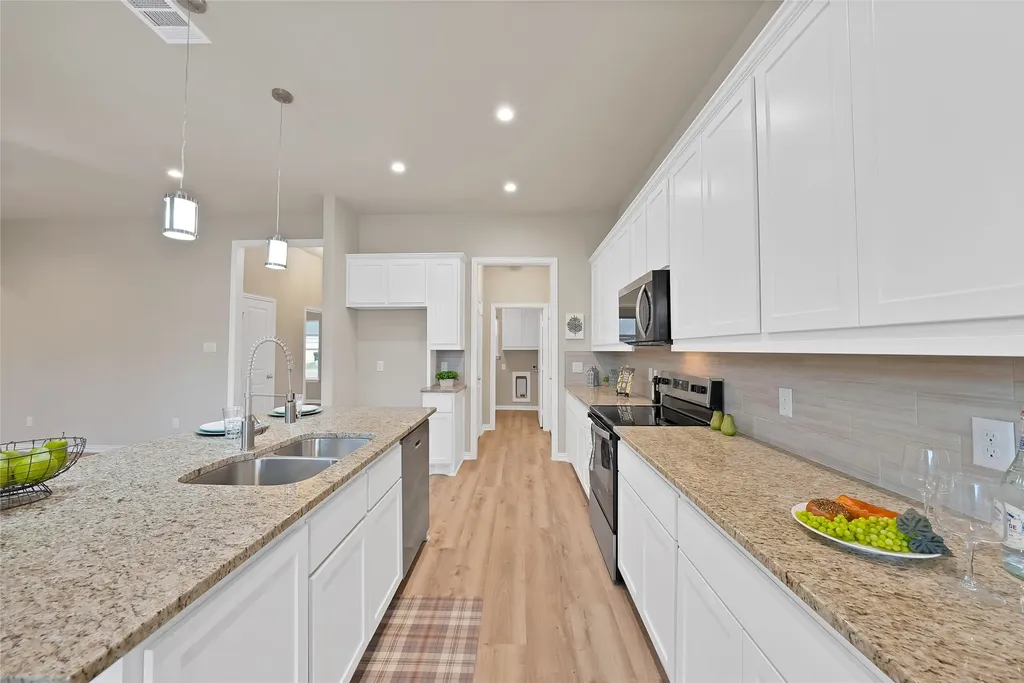 109 Panther Loop Mabank TX 75147