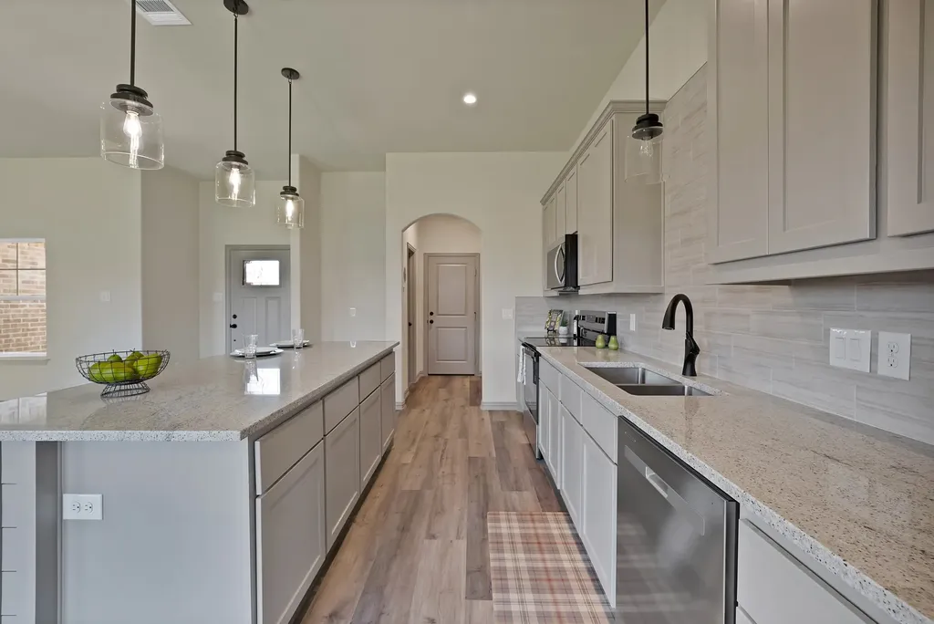 109 Panther Loop Mabank TX 75147