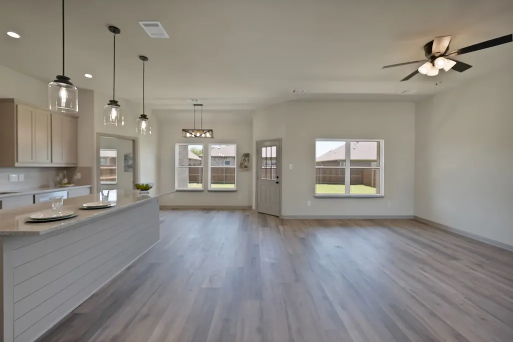 109 Panther Loop Mabank TX 75147