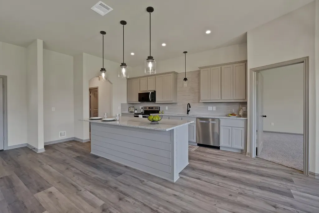 109 Panther Loop Mabank TX 75147