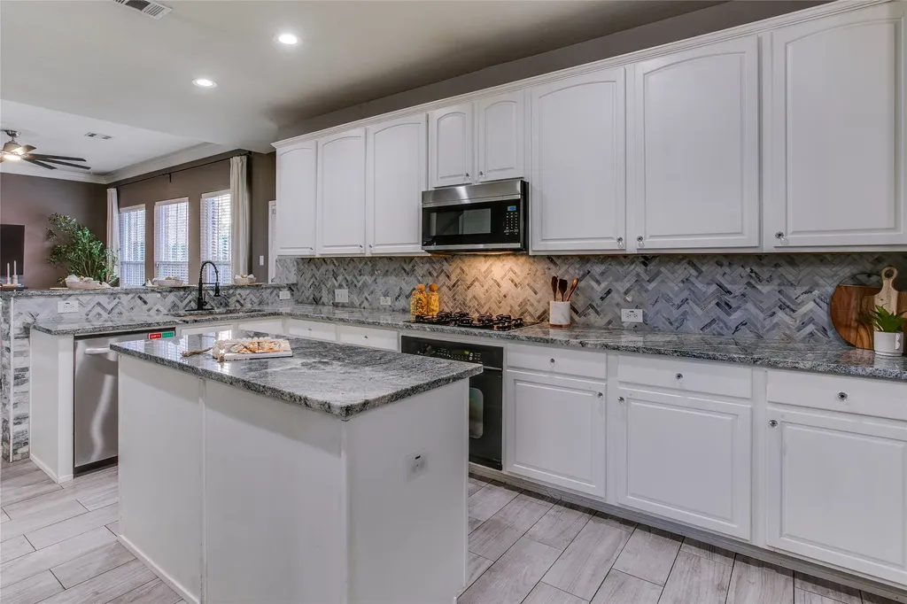1040 Churchill Drive Frisco TX 75036