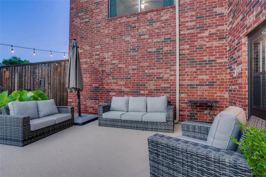 1040 Churchill Drive Frisco TX 75036