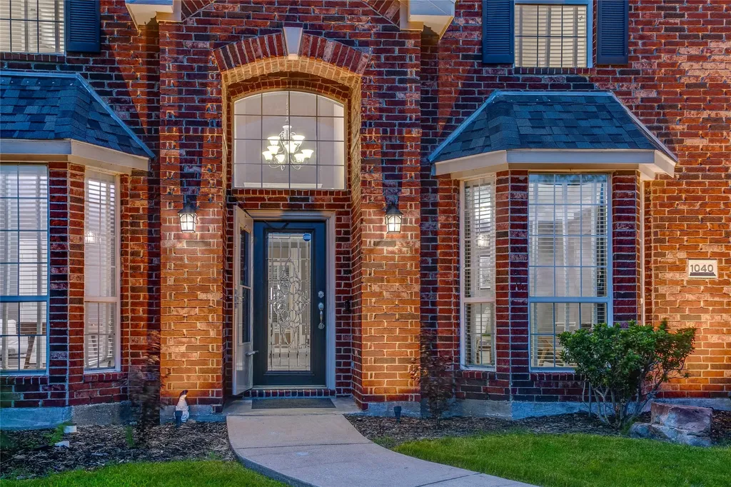 1040 Churchill Drive Frisco TX 75036